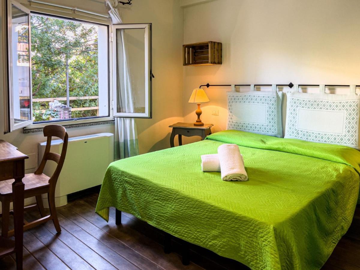 La Terrazza Guesthouse Olbia Ngoại thất bức ảnh